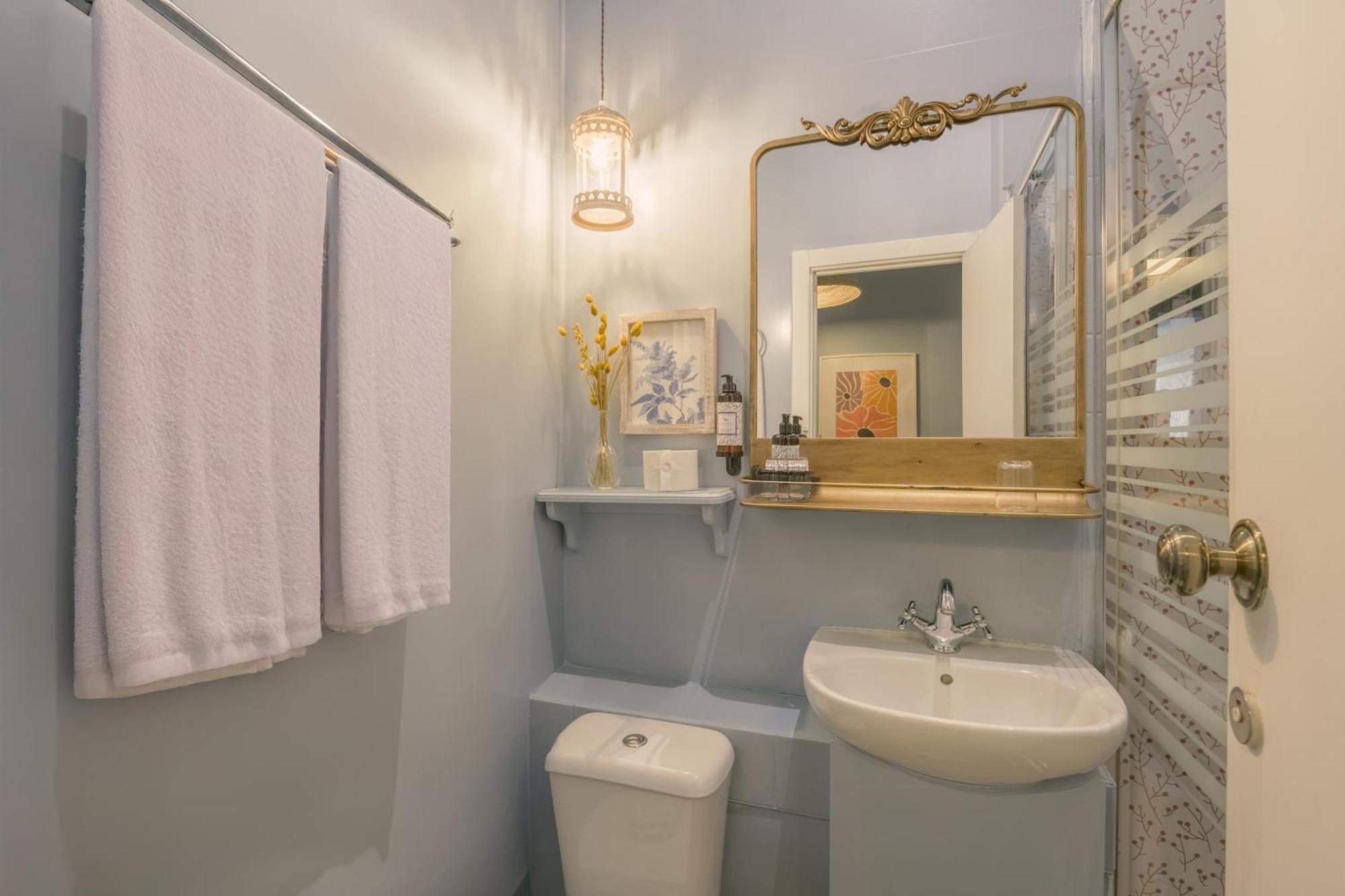 Casinha Flores Guest house Lisbon