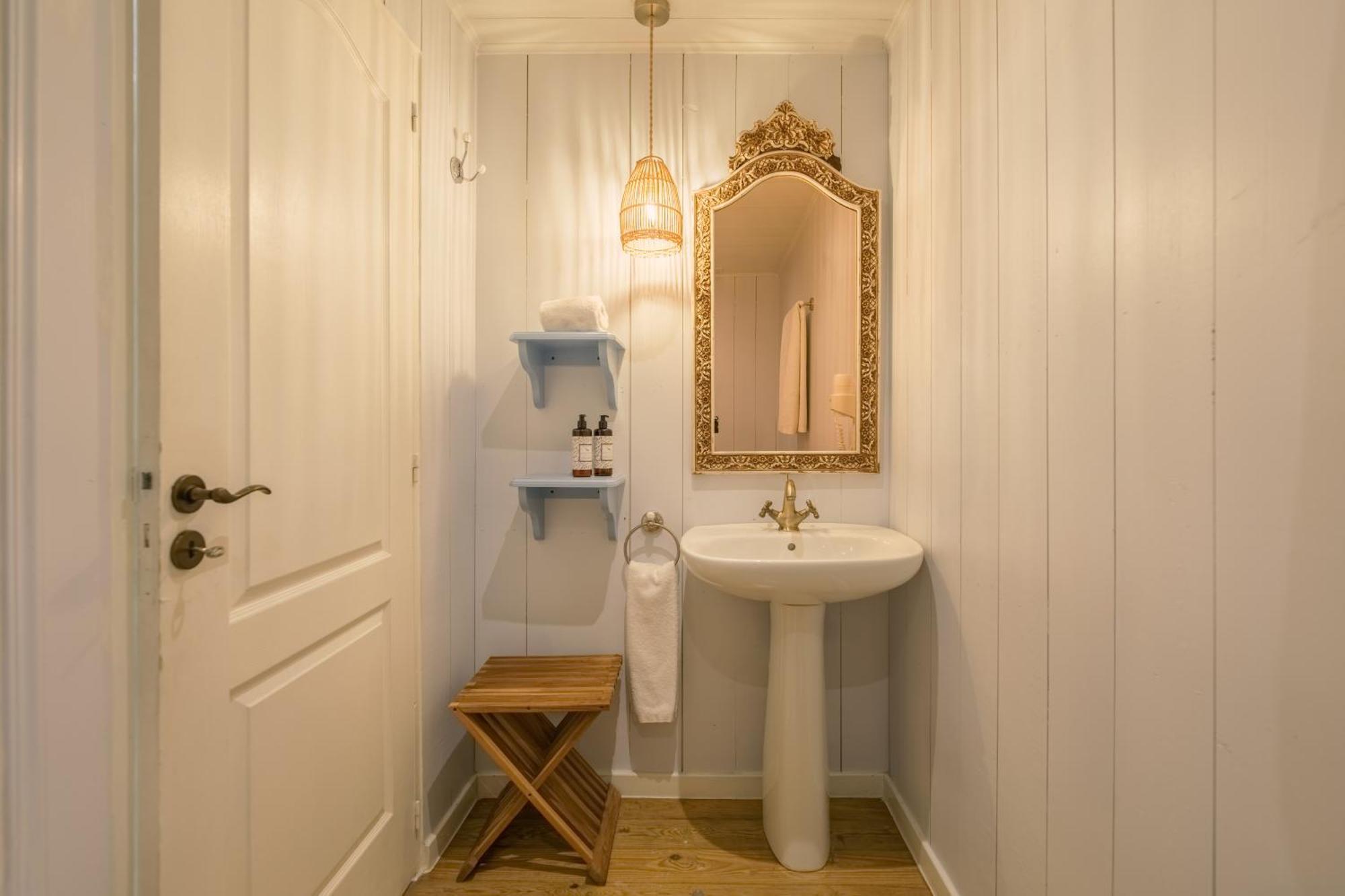 Casinha Flores Guest house Lisbon